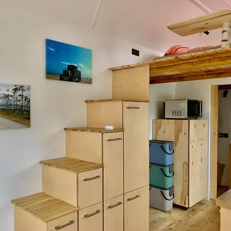 Tiny House Geierlay * Mittelstrimmig